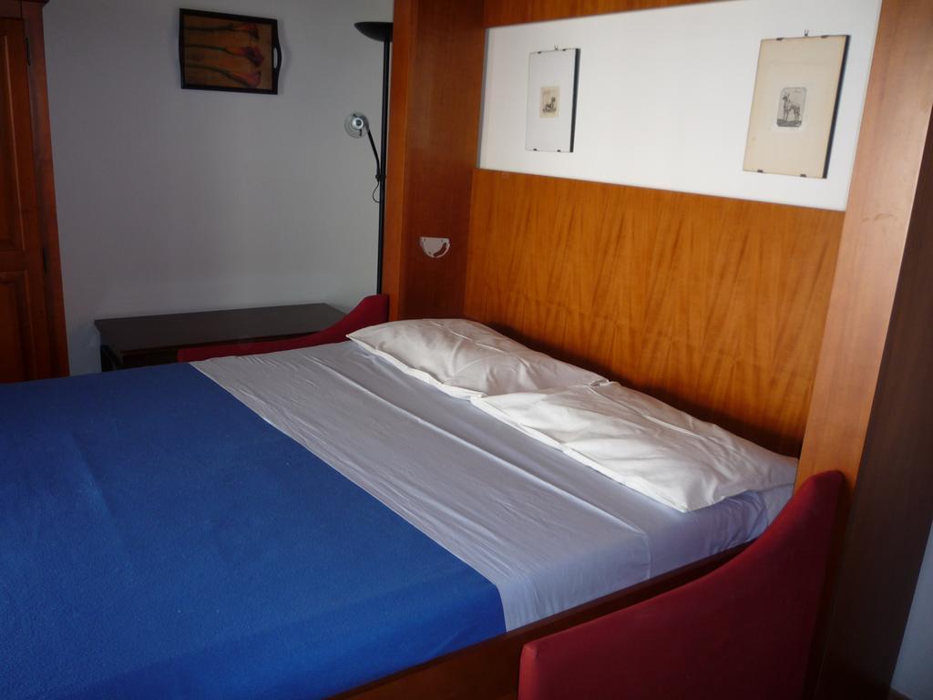 4Roomsrelax Catánia Kamer foto