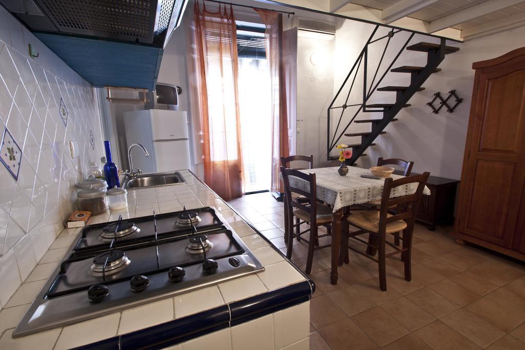 4Roomsrelax Catánia Kamer foto